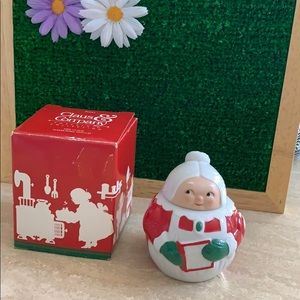 Mrs. Santa Claus & Company Porcelain Collection